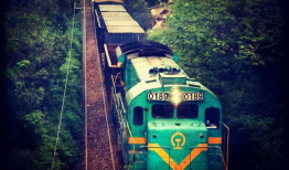 老火车视频,老火车视频中的历史记忆与情感共鸣